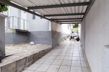 Casa à venda com 180m², 3 quartos e 4 vagas Casa à venda com 180m², 3 quartos e 4 vagasGaragem