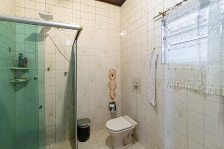 Casa à venda com 180m², 3 quartos e 4 vagas Casa à venda com 180m², 3 quartos e 4 vagasBanheiro