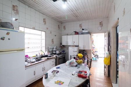 Casa à venda com 180m², 3 quartos e 4 vagas Casa à venda com 180m², 3 quartos e 4 vagasCozinha