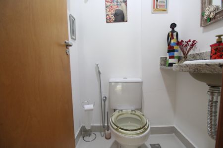 Apartamento à venda com 94m², 3 quartos e 2 vagasLavabo