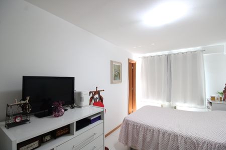 Apartamento à venda com 94m², 3 quartos e 2 vagasSuíte