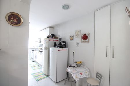 Apartamento à venda com 94m², 3 quartos e 2 vagasCozinha