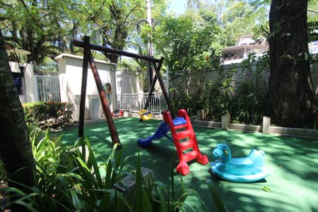 Apartamento à venda com 94m², 3 quartos e 2 vagasÁrea comum - Playground