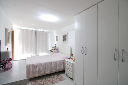 Apartamento à venda com 94m², 3 quartos e 2 vagasSuíte