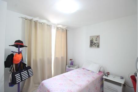 Apartamento à venda com 94m², 3 quartos e 2 vagasQuarto 2