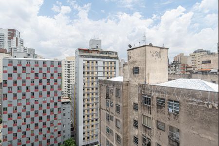 Studio para alugar com 24m², 1 quarto e sem vaga Studio para alugar com 24m², 1 quarto e sem vagaVista da Varanda do Quarto