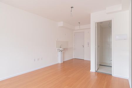 Studio para alugar com 24m², 1 quarto e sem vaga Studio para alugar com 24m², 1 quarto e sem vagaQuarto
