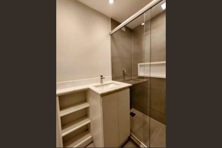 Apartamento para alugar com 67m², 2 quartos e 1 vagaBanheiro 