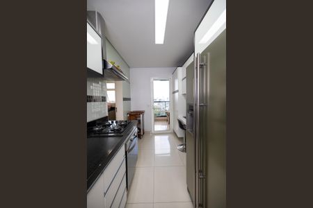 Apartamento à venda com 96m², 3 quartos e 2 vagas Apartamento à venda com 96m², 3 quartos e 2 vagasCozinha