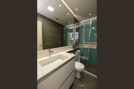 Apartamento à venda com 96m², 3 quartos e 2 vagas Apartamento à venda com 96m², 3 quartos e 2 vagasBanheiro