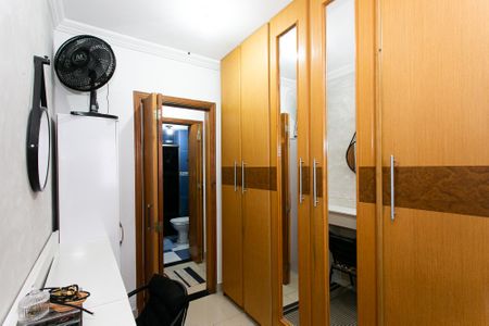 Apartamento à venda com 67m², 3 quartos e 2 vagas Apartamento à venda com 67m², 3 quartos e 2 vagasSuíte