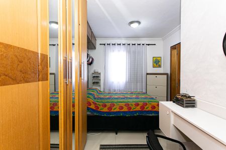 Apartamento à venda com 67m², 3 quartos e 2 vagas Apartamento à venda com 67m², 3 quartos e 2 vagasSuíte