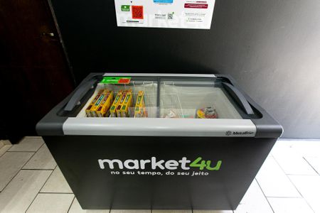 Apartamento à venda com 67m², 3 quartos e 2 vagas Apartamento à venda com 67m², 3 quartos e 2 vagasÁrea comum - Mercado