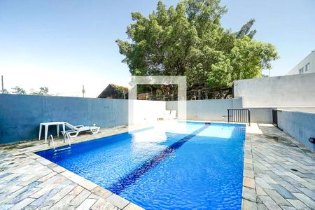 Apartamento à venda com 67m², 3 quartos e 2 vagas Apartamento à venda com 67m², 3 quartos e 2 vagasÁrea comum - Piscina