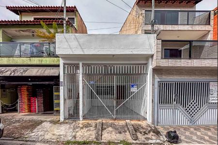 Fachada de casa para alugar com 1 quarto, 80m² em Cata Preta, Santo André