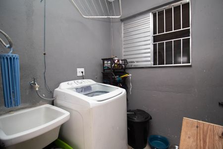 Casa para alugar com 310m², 2 quartos e 3 vagasÁrea de Serviço