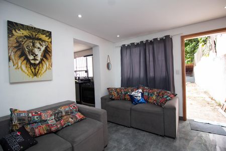 Sala de casa para alugar com 2 quartos, 310m² em Jardim Maristela, São Paulo