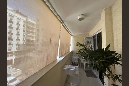 Apartamento para alugar com 81m², 3 quartos e 1 vagaVaranda