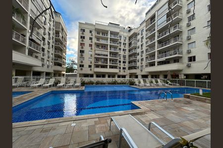 Apartamento para alugar com 81m², 3 quartos e 1 vagaÁrea comum - Piscina