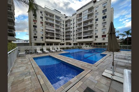 Apartamento para alugar com 81m², 3 quartos e 1 vagaÁrea comum - Piscina