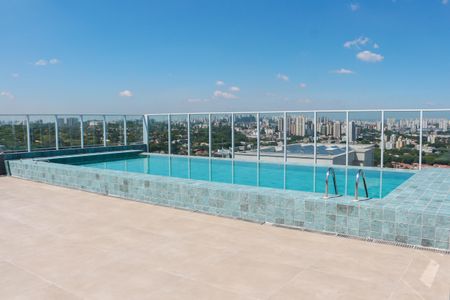 Apartamento para alugar com 26m², 1 quarto e sem vagaÁrea comum - Piscina