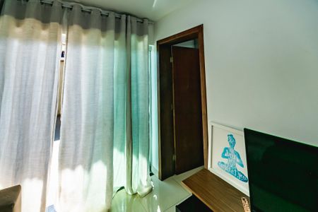 Casa à venda com 5 quartos, 226m² em Canaa, Belo Horizonte