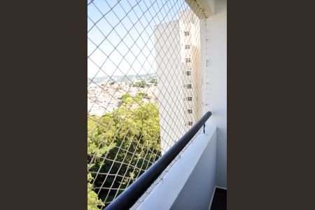 Apartamento para alugar com 72m², 3 quartos e 1 vaga Apartamento para alugar com 72m², 3 quartos e 1 vagaDetalhe - Varanda da Sala e Sala de Jantar