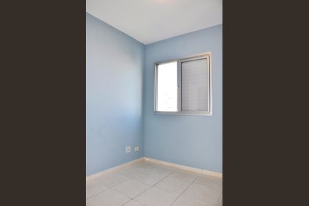 Apartamento para alugar com 72m², 3 quartos e 1 vaga Apartamento para alugar com 72m², 3 quartos e 1 vagaDetalhe - Quarto 02