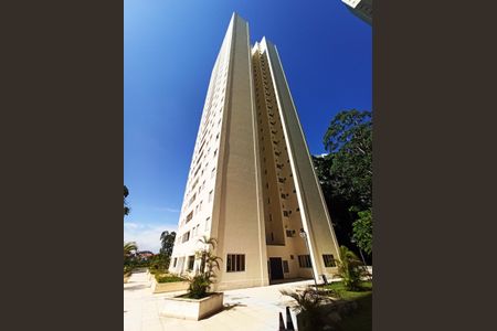 Apartamento para alugar com 72m², 3 quartos e 1 vaga Apartamento para alugar com 72m², 3 quartos e 1 vagaFachada do bloco