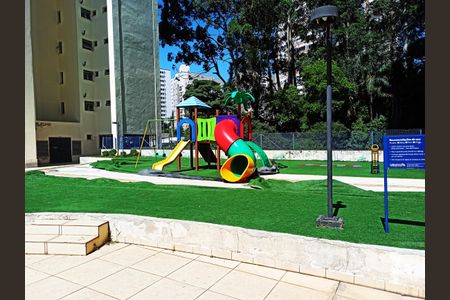 Apartamento para alugar com 72m², 3 quartos e 1 vaga Apartamento para alugar com 72m², 3 quartos e 1 vagaPlayground