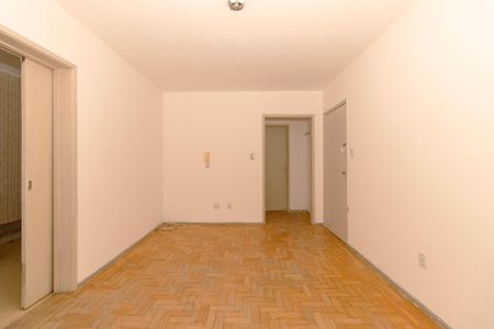 Sala  de apartamento para alugar com 1 quarto, 48m² em Cidade Baixa, Porto Alegre