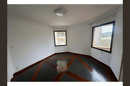 Apartamento para alugar com 4 quartos, 250m² em Cambuci, São Paulo