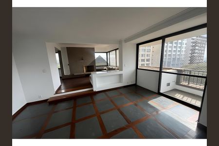 Apartamento para alugar com 250m², 4 quartos e 2 vagas