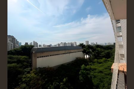 Apartamento para alugar com 250m², 4 quartos e 2 vagas