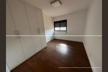 Apartamento para alugar com 250m², 4 quartos e 2 vagas