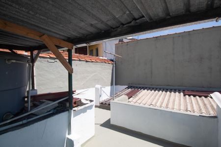 Casa para alugar com 55m², 2 quartos e sem vaga Casa para alugar com 55m², 2 quartos e sem vagaQuintal