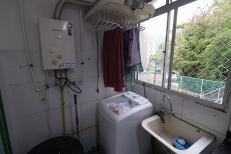 Apartamento à venda com 40m², 2 quartos e 1 vagaCozinha e Área de Serviço