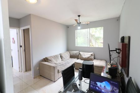 Sala de apartamento à venda com 2 quartos, 40m² em São Pedro, Osasco
