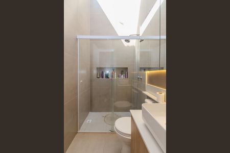 Casa à venda com 110m², 3 quartos e 1 vaga Casa à venda com 110m², 3 quartos e 1 vagaBanheiro da Suíte