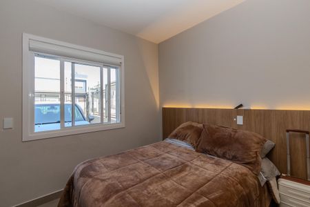 Casa à venda com 110m², 3 quartos e 1 vaga Casa à venda com 110m², 3 quartos e 1 vagaSuite