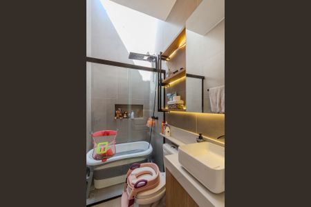 Casa à venda com 110m², 3 quartos e 1 vaga Casa à venda com 110m², 3 quartos e 1 vagaBanheiro Social