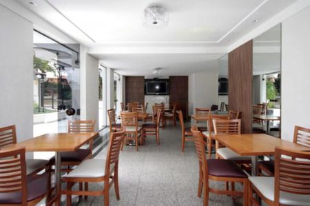 Apartamento à venda com 4 quartos, 243m² em Vila Regente Feijó, São Paulo