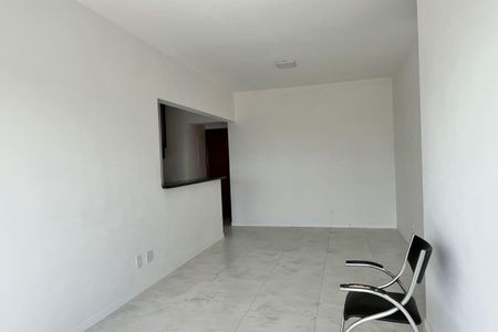 Apartamento para alugar com 104m², 2 quartos e 1 vaga Apartamento para alugar com 104m², 2 quartos e 1 vagaSala