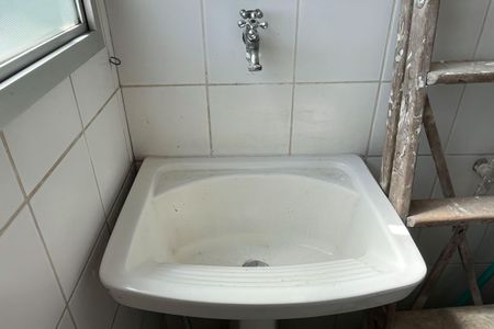 Apartamento para alugar com 104m², 2 quartos e 1 vaga Apartamento para alugar com 104m², 2 quartos e 1 vagaCozinha e Área de Serviço