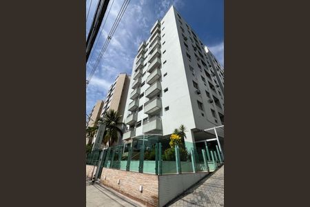 Apartamento para alugar com 104m², 2 quartos e 1 vaga Apartamento para alugar com 104m², 2 quartos e 1 vagaFachada