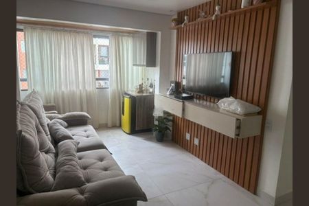Apartamento à venda com 2 quartos, 69m² em Vila Ipojuca, São Paulo