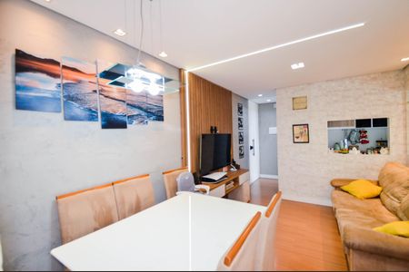 Sala de apartamento à venda com 2 quartos, 61m² em Vila Endres, Guarulhos