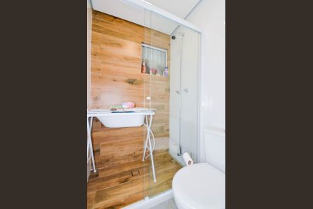 Apartamento à venda com 61m², 2 quartos e 1 vagaBanheiro Social