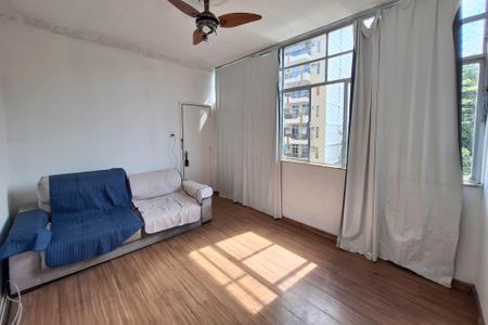 Sala de apartamento para alugar com 2 quartos, 70m² em Ingá, Niterói