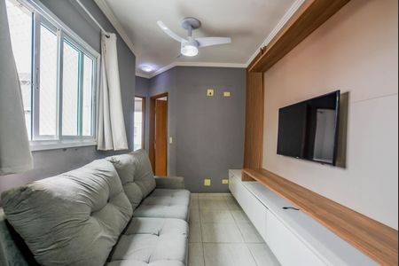 Sala de apartamento para alugar com 2 quartos, 76m² em Jardim Stetel, Santo André
